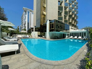 Seasonal outdoor pool, sun loungers