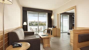 1 habitación, ropa de cama hipoalergénica y minibar