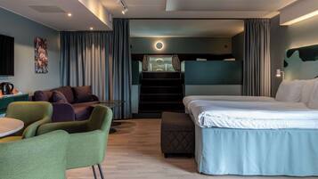 Junior Suite (Sleeping Place for 4) | Desk, free WiFi, bed sheets