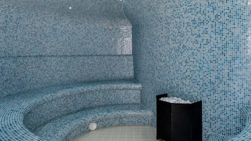 Whirlpool, Körperbehandlungen, Aromatherapie, Warmsteinmassagen