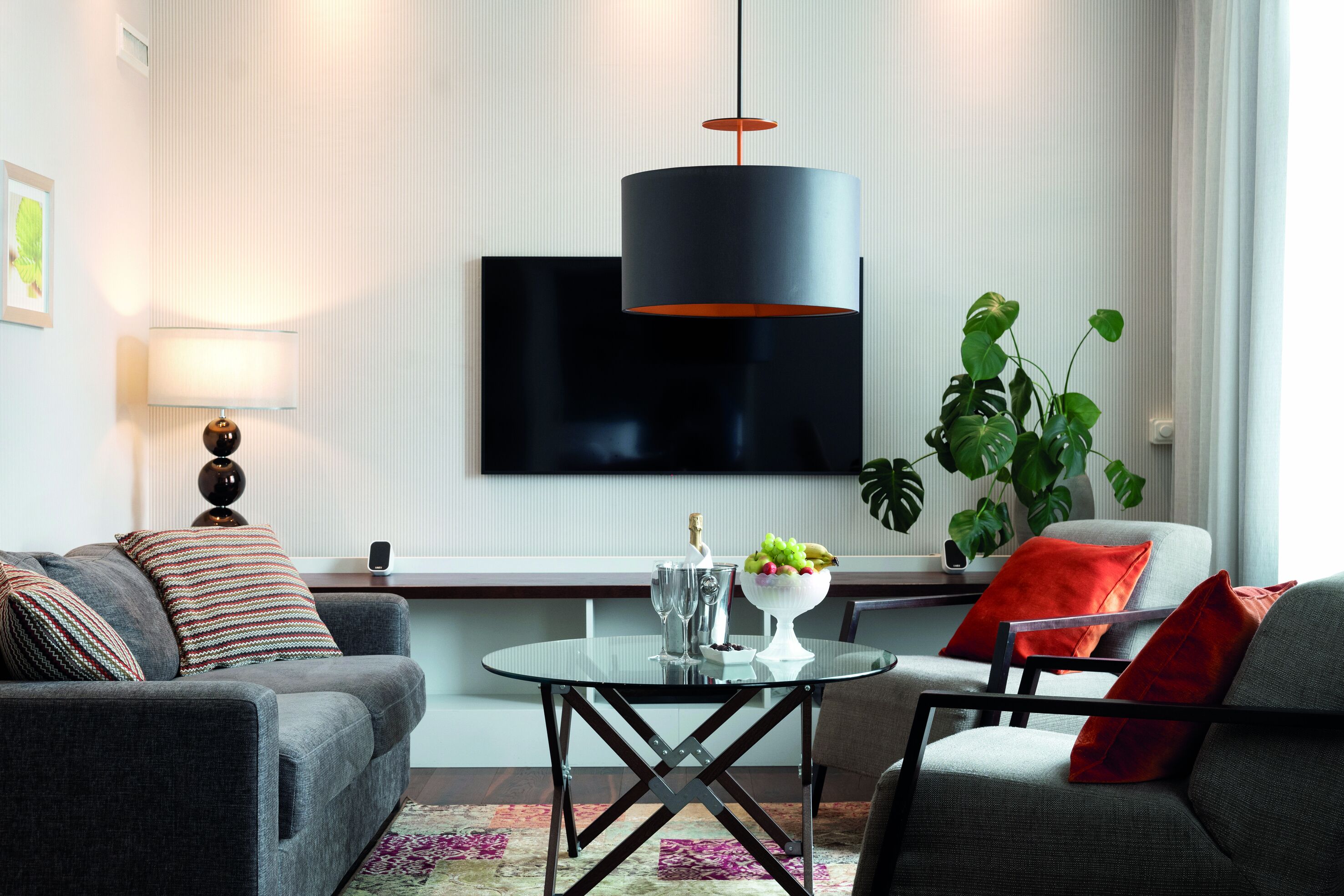 suite | 1 bedroom, desk, laptop workspace, blackout curtains