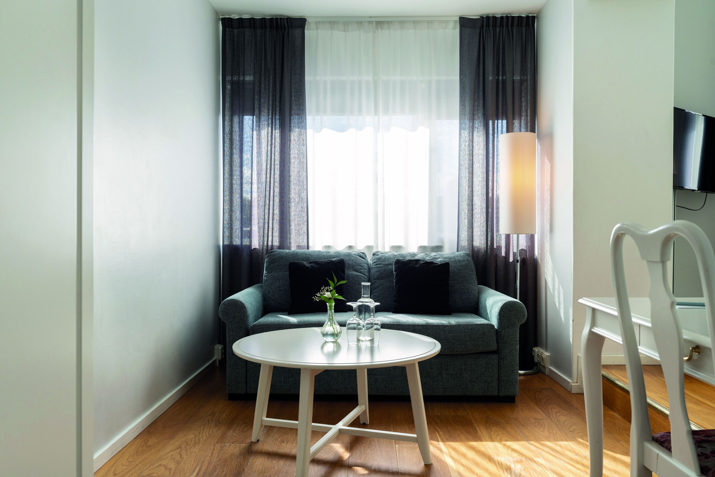 Family Room | Living area | Flat-screen TV