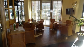 Lobby - Hotel Ascot-Bristol (Potsdam)