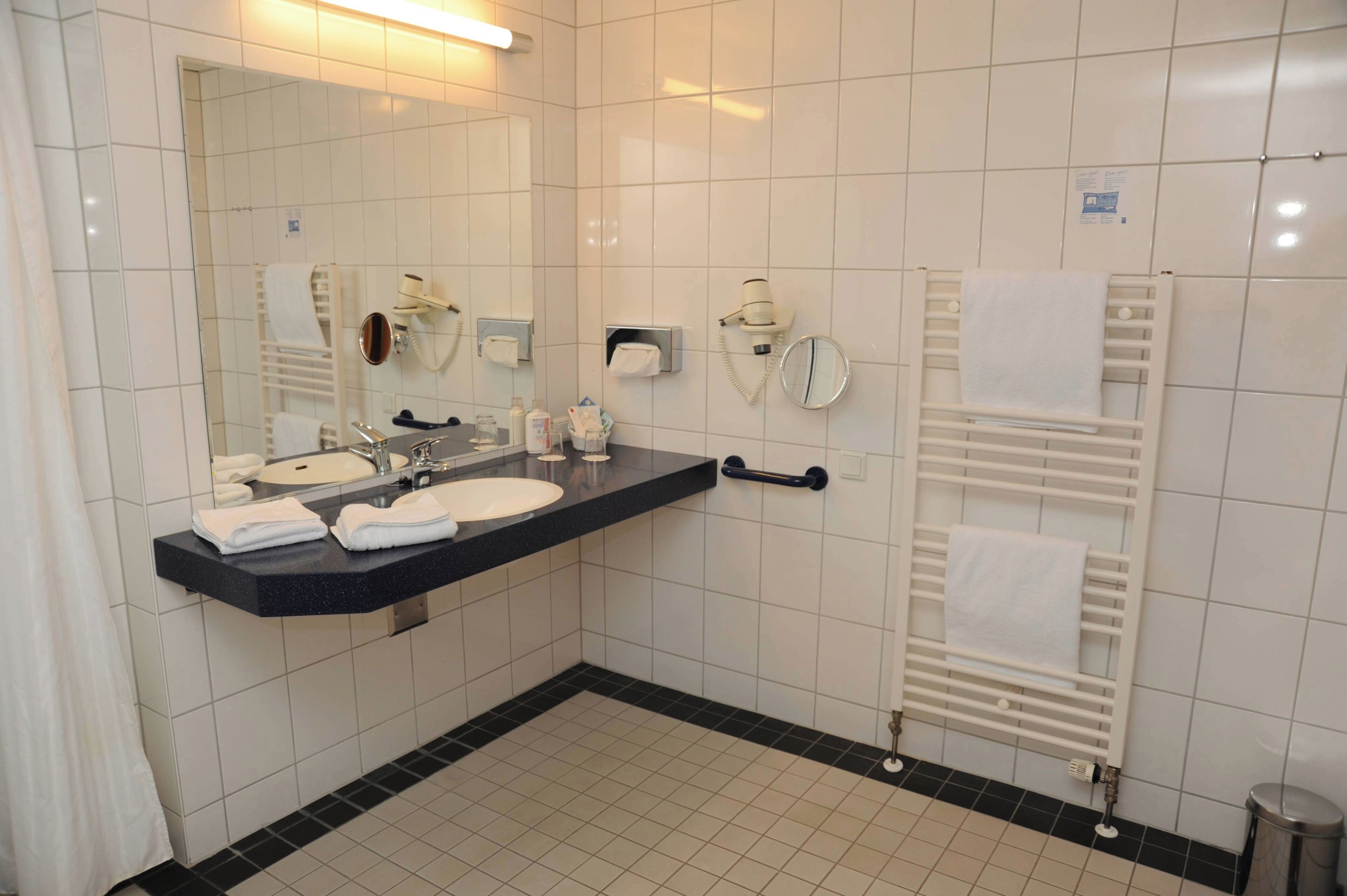 Photo - Hotel Ascot Bristol