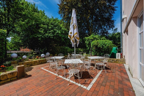 Front of property - Hotel Am Schlosspark (Gotha)