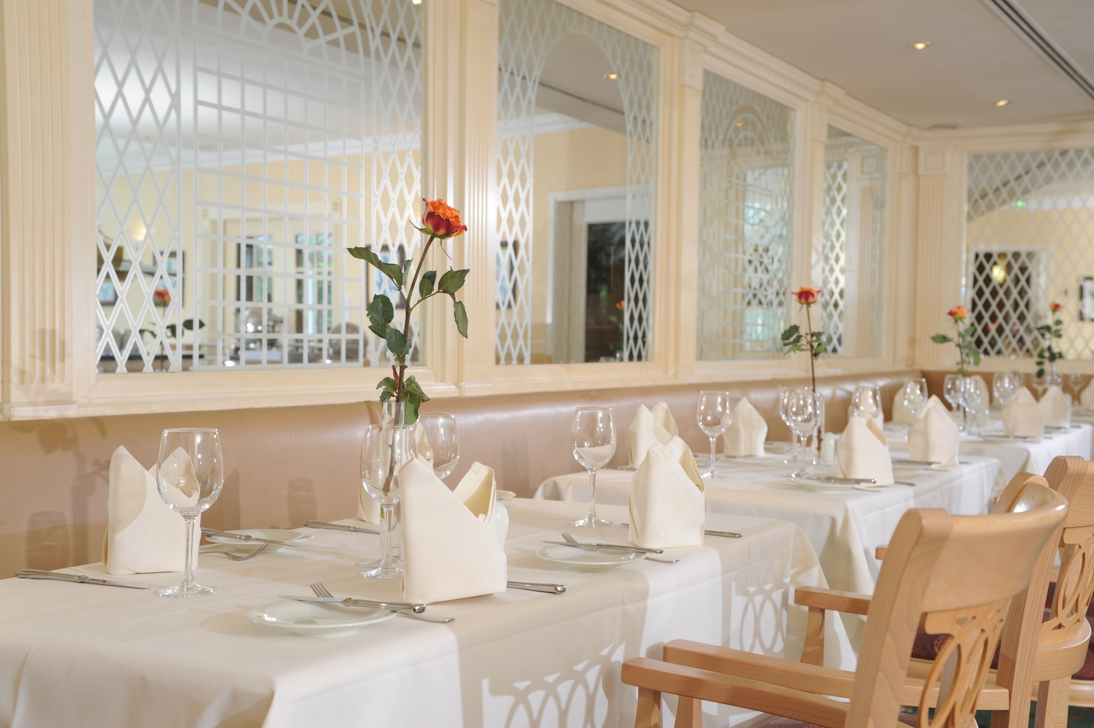 lunch and dinner served