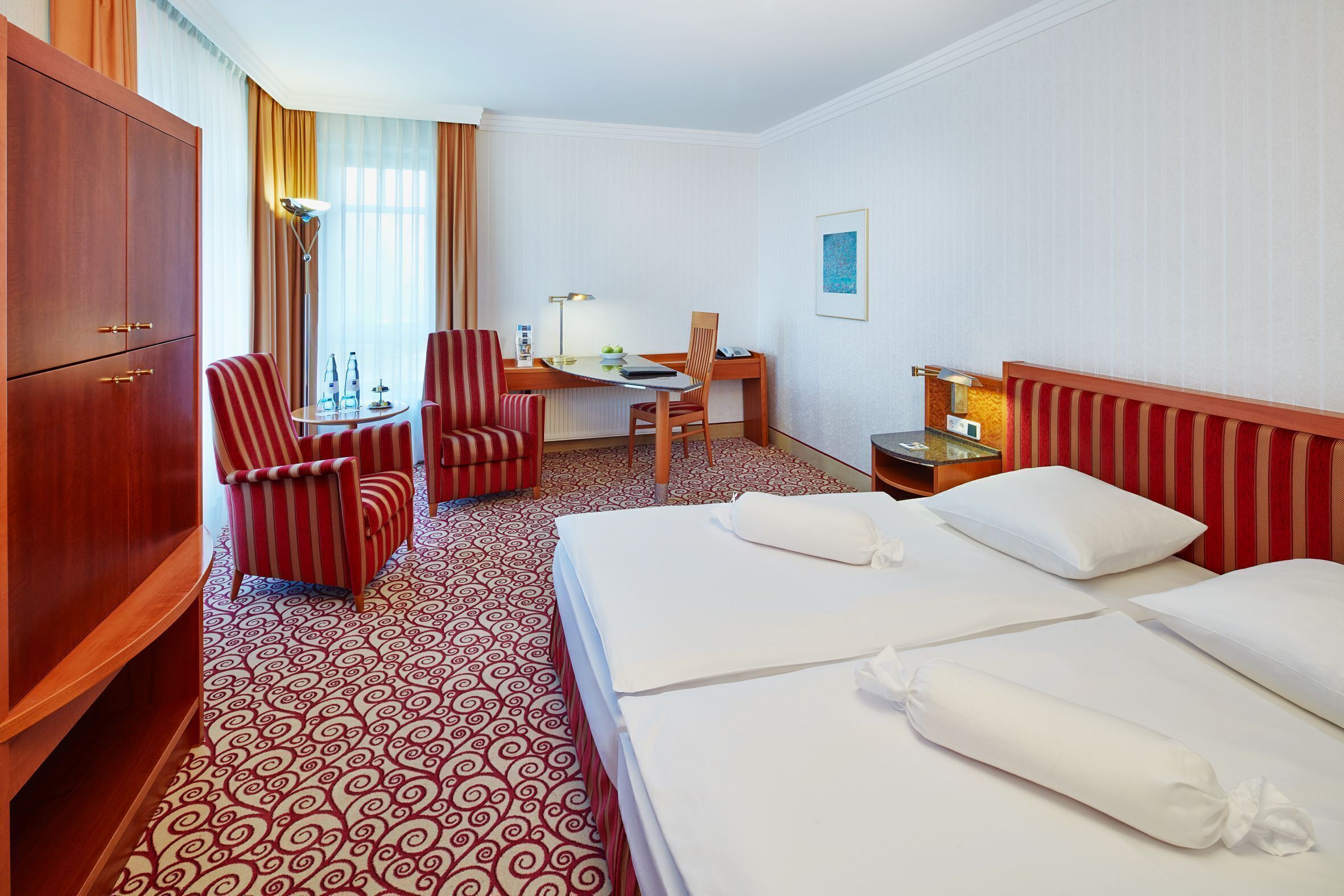 In-room safe, desk, free cots/infant beds, free WiFi