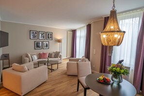 Apartment | Living area