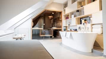 Douche, articles de toilette gratuits, sĂšche-cheveux, peignoirs