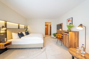 Premium bedding, in-room safe, desk, laptop workspace - SOLTHUS Hotel & SPA (Ostseebad Baabe)