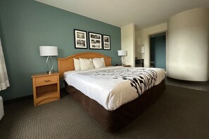 Suite, 1 King Bed with Sofa bed, Non Smoking | Desk, iron/ironing board, free WiFi, bed sheets