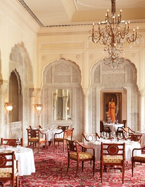 Daily buffet breakfast (INR 2950 per person)