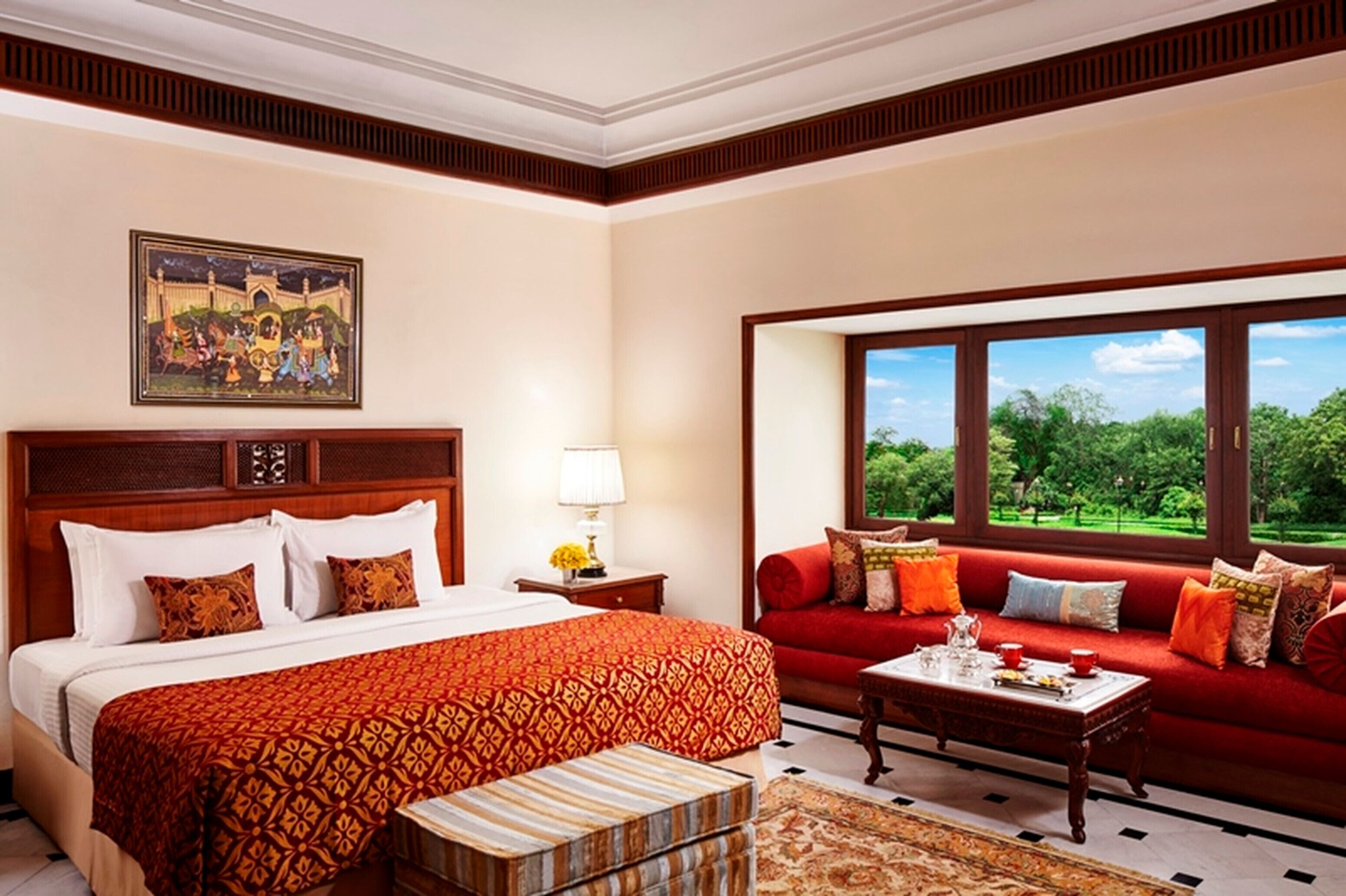 Premium bedding, minibar, in-room safe, desk
