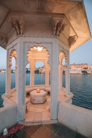 Food and drink - Taj Lake Palace (Udaipur)