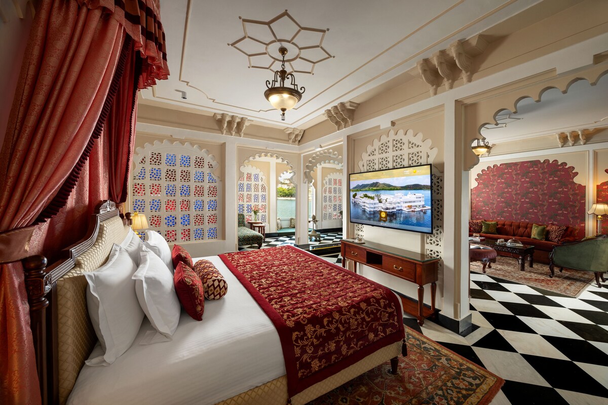 Grand Suite, 1 Bedroom, Lake View (Grand Royal)