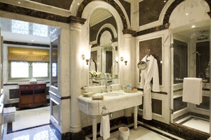 Grand Suite, 1 Bedroom, Lake View (Grand Presidential) | Bathroom | Combined shower/tub, designer toiletries, hair dryer, bathrobes - Taj Lake Palace (Udaipur)