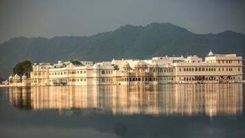 Royal Suite, 1 Bedroom, Lake View (1 Bedroom) | View from room