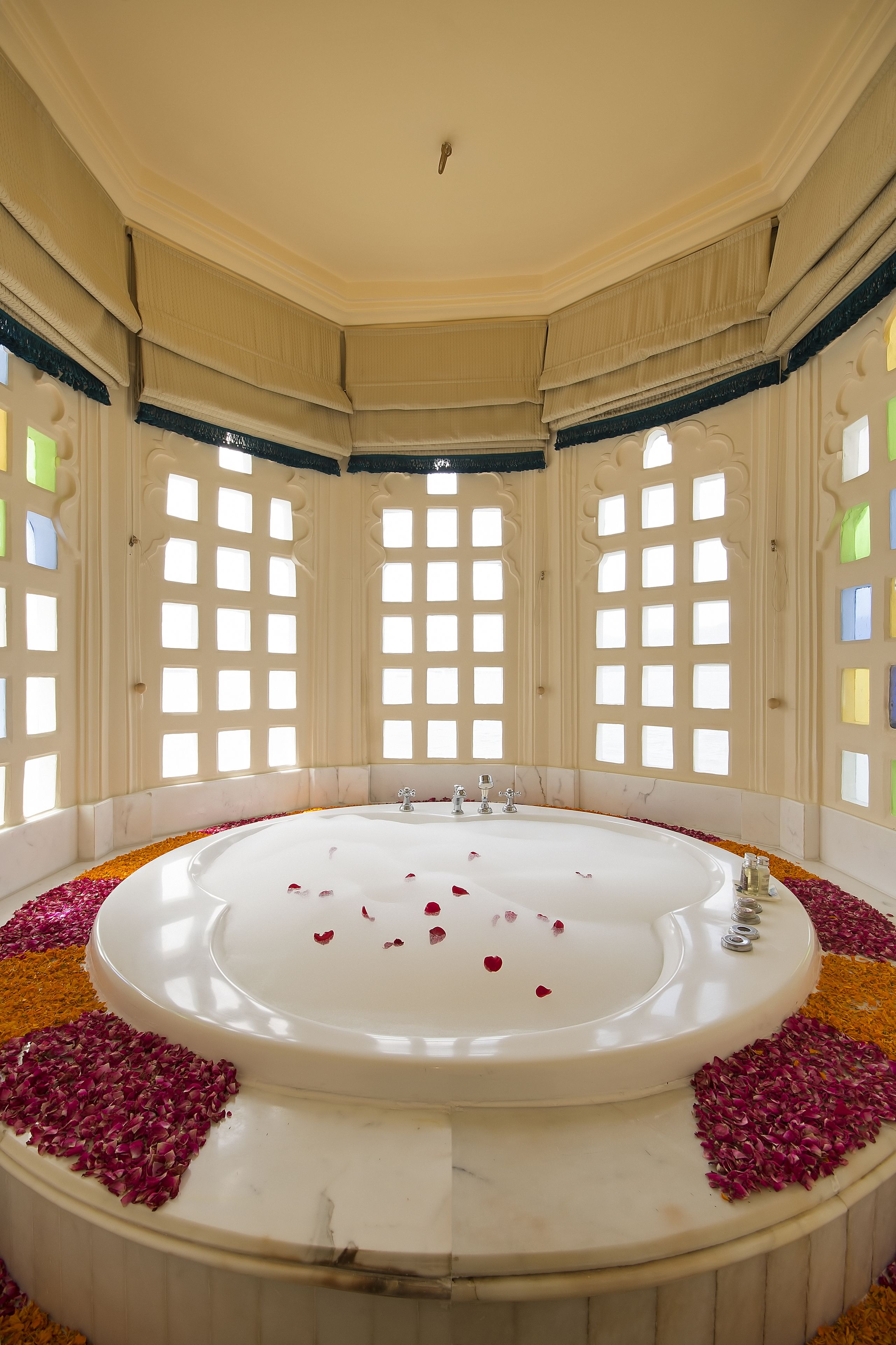 grand suite, 1 bedroom, lake view (grand royal) | minibar, in-room safe, individually decorated, individually furnished