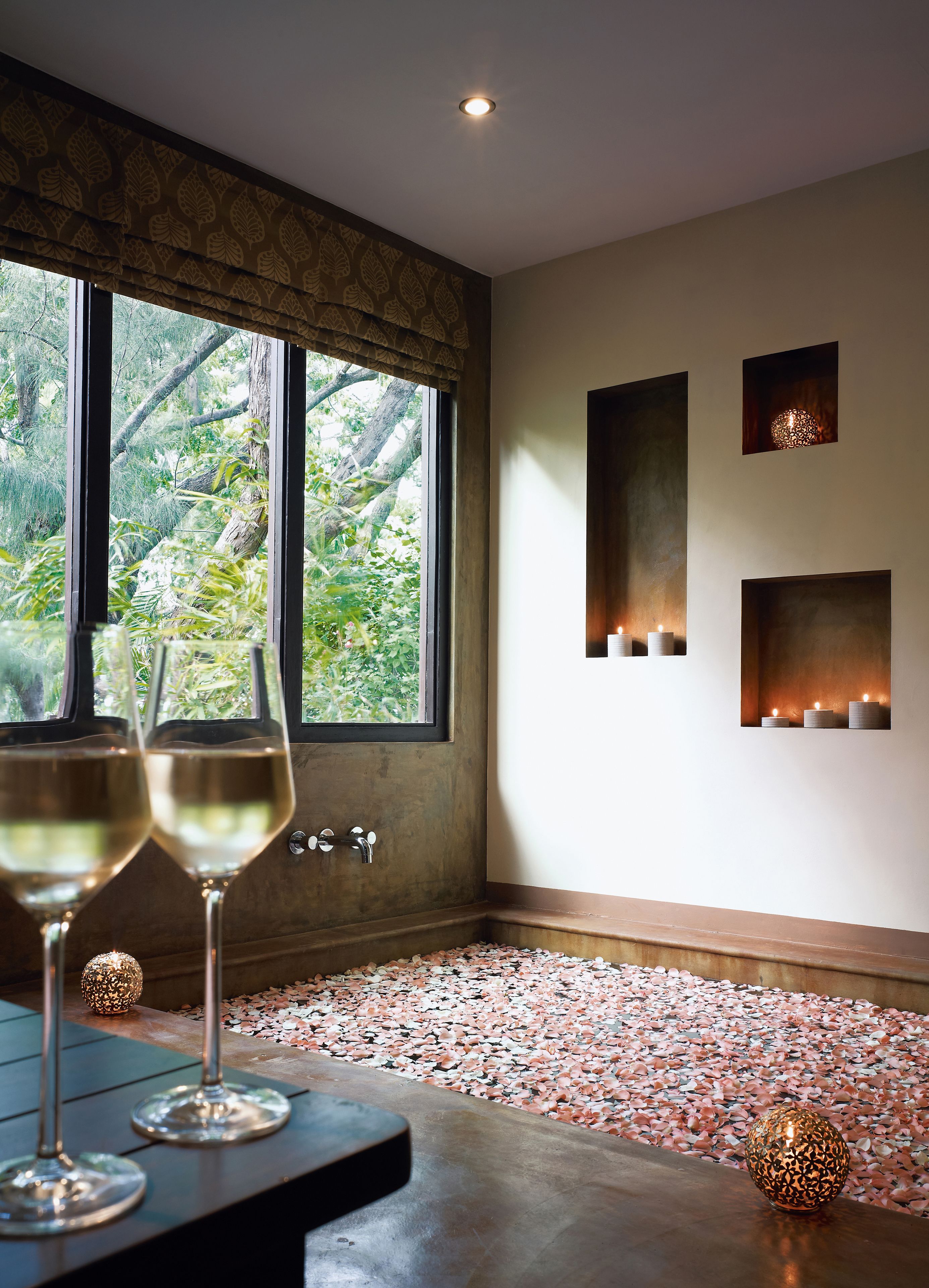 massage/treatment rooms