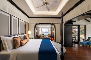 Presidential Suite | Premium bedding, down comforters, minibar, in-room safe