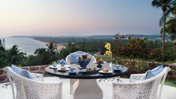 Villa, 1 Bedroom, Sea View (Hermitage) | Premium bedding, memory-foam beds, minibar, in-room safe