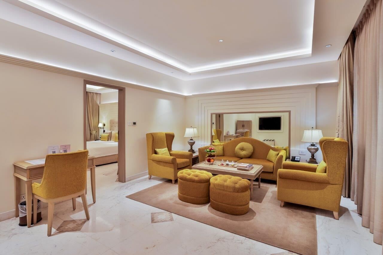 32-inch led tv with satellite channels, tv