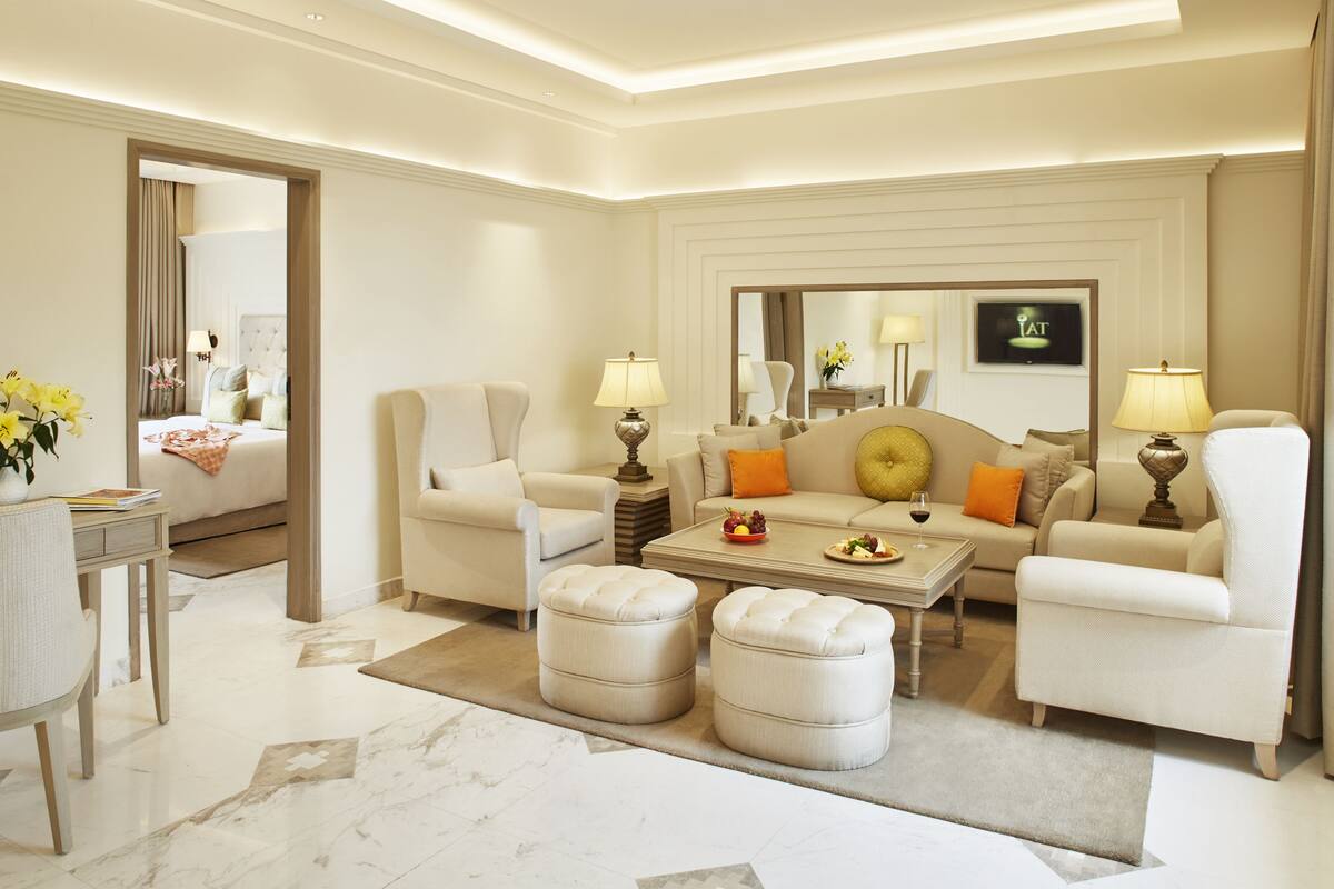 deluxe suite, 1 bedroom, garden view | living area | 32-inch led tv with satellite channels, tv