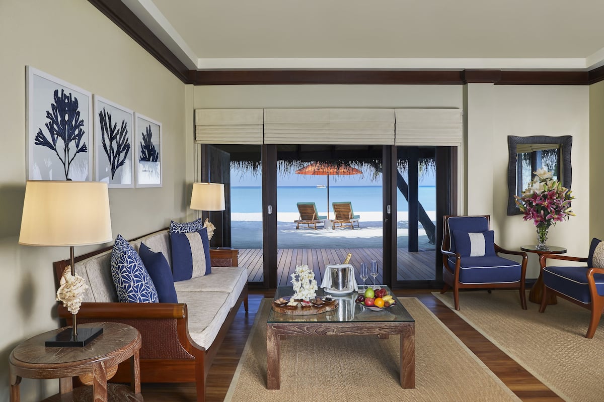 Suite, 2 Bedrooms (Beach Villa) | Living area