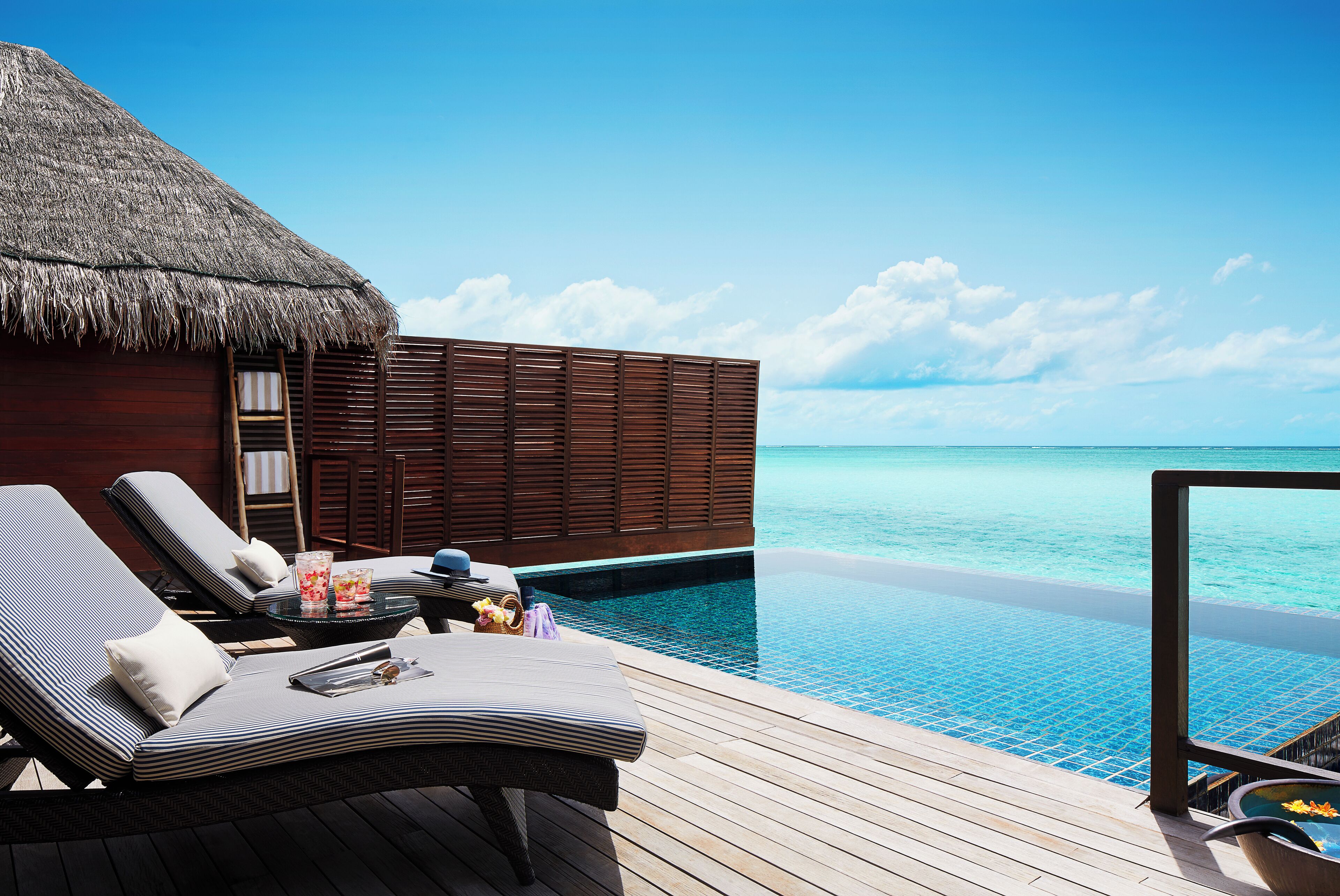 Suite, 1 Bedroom (Ocean) | Terrace/patio