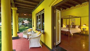 Grand Villa, 1 King Bed (Luxury) | Premium bedding, minibar, in-room safe, individually decorated