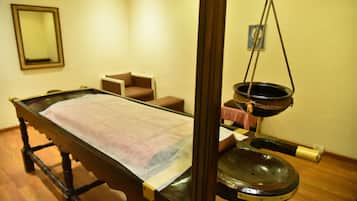 Tratamentos ayurvédicos, massagens