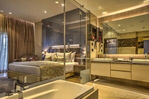 Suite, 1 King Bed (Wine Themed Unique) | Minibar, in-room safe, iron/ironing board, free WiFi - Gateway Nashik (Nashik)