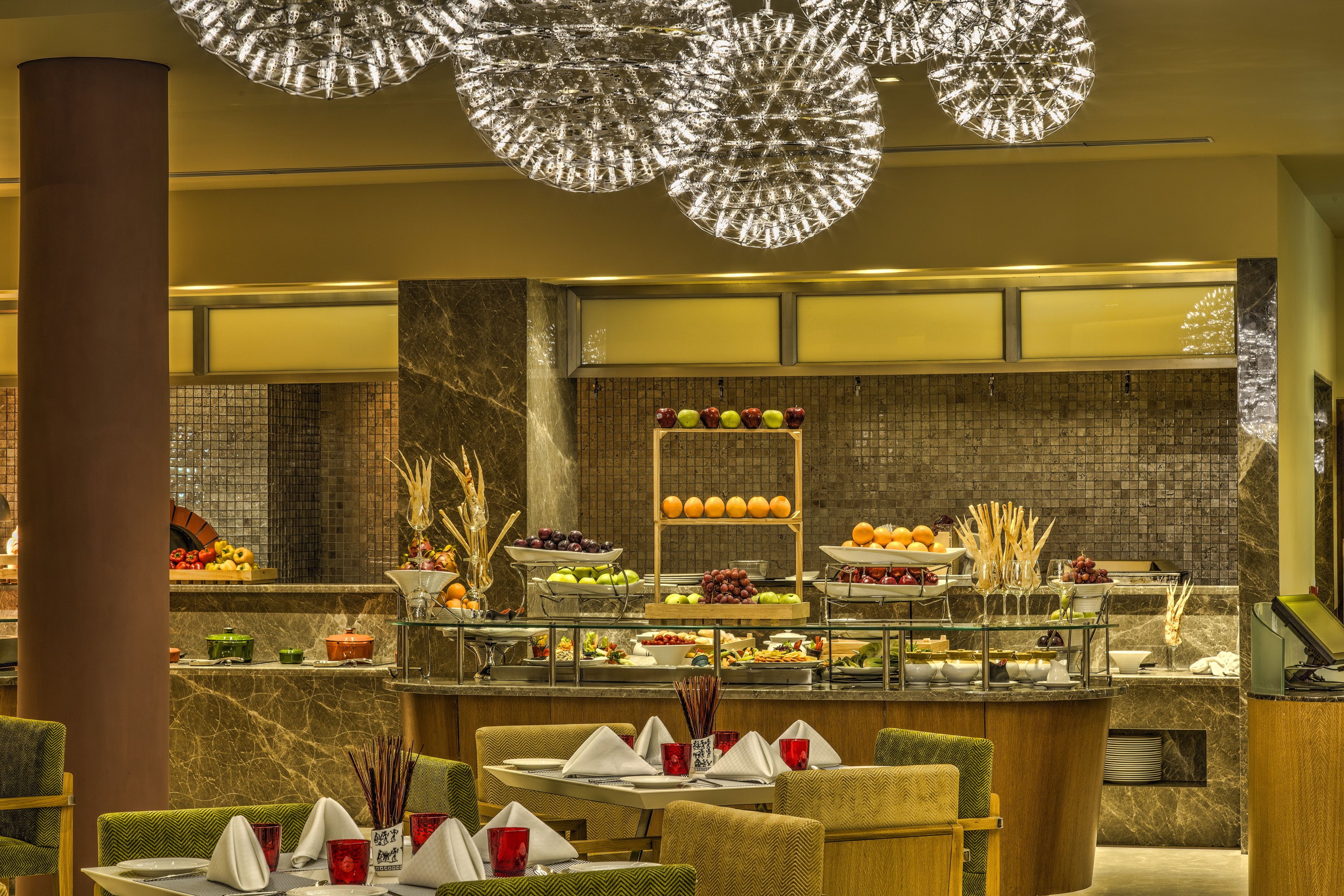 Bữa sáng buffet hàng ngày (500 INR/mỗi người) 