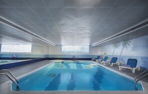 Piscine intérieure