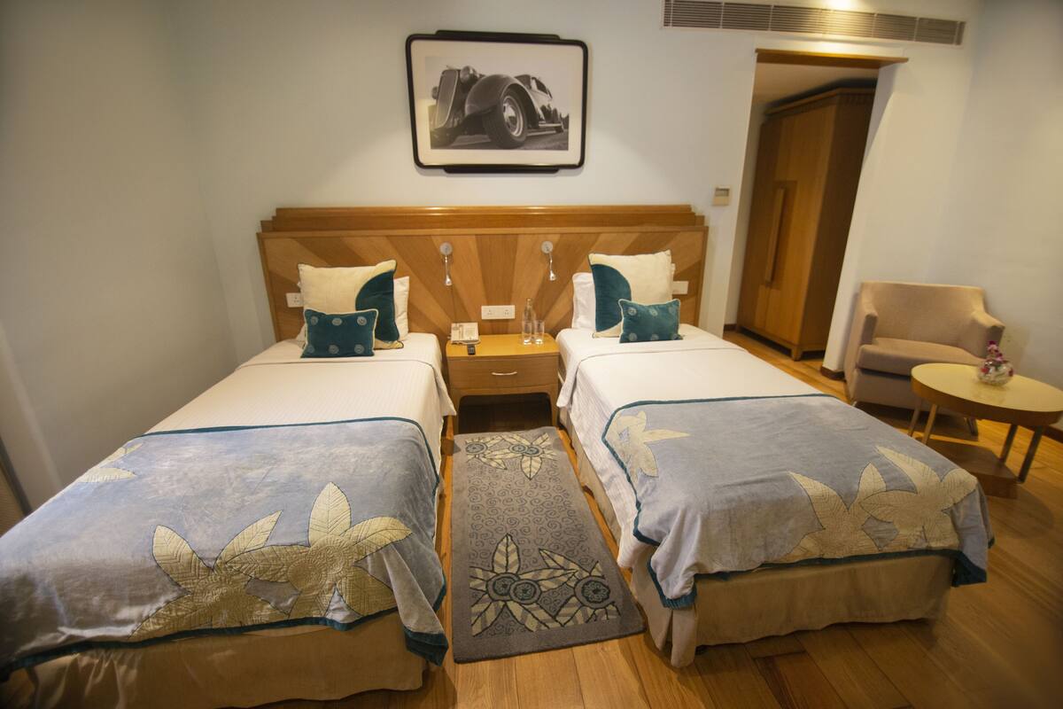 Premium bedding, minibar, in-room safe, desk