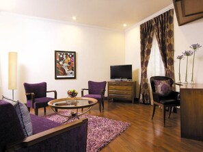 Deluxe Suite, 1 Double Bed (Allure)