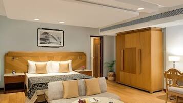Premium bedding, minibar, in-room safe, desk