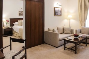 Habitació executiva, 1 llit doble | Roba de llit d'alta qualitat, minibar i caixa forta a l'habitació 