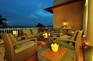 SeleQtions Historical Suite | Terrace/patio