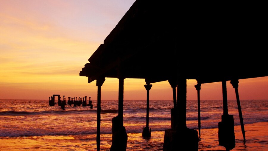 The Gateway Hotel Beach Road Calicut