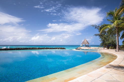 タージ コーラル リーフ リゾート & スパ モルディブ – プレミアム