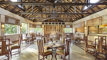 Breakfast, lunch and dinner served