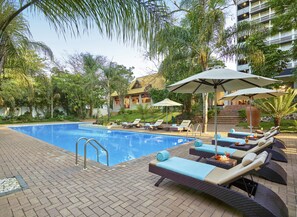 Outdoor pool, sun loungers
