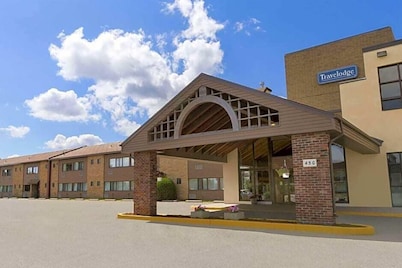 Travelodge by Wyndham Thunder Bay
