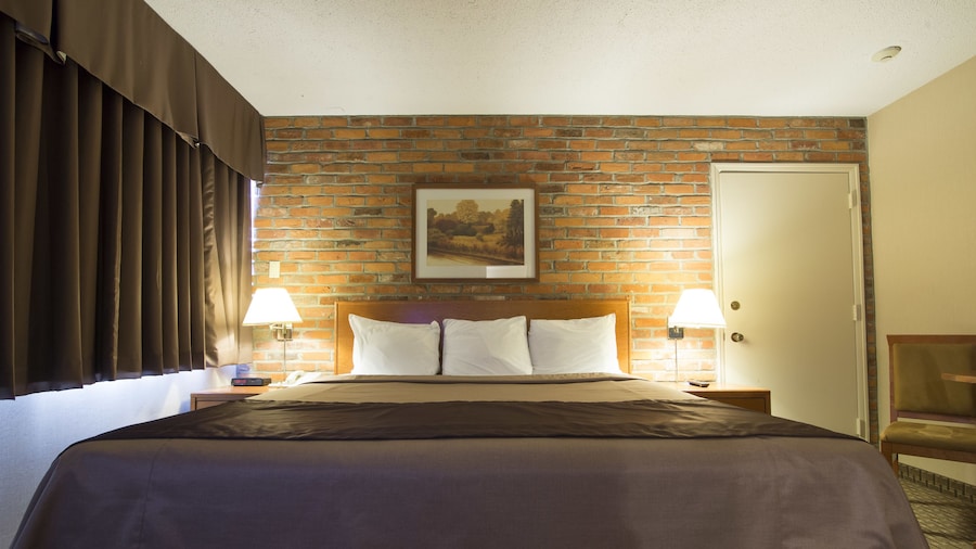 Travelodge by Wyndham Thunder Bay