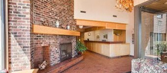 Travelodge by Wyndham Thunder Bay