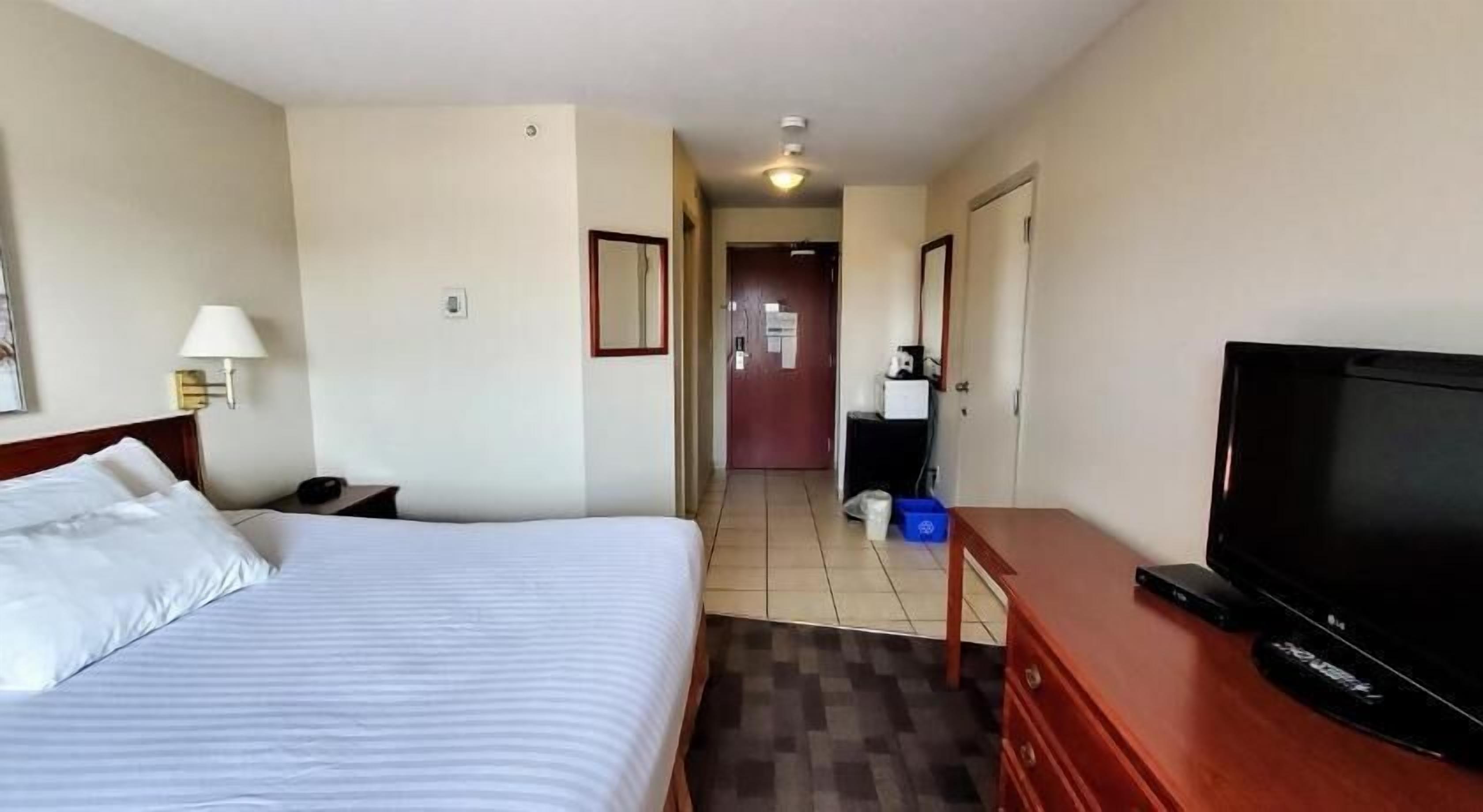 Desk, iron/ironing board, free cribs/infant beds, rollaway beds