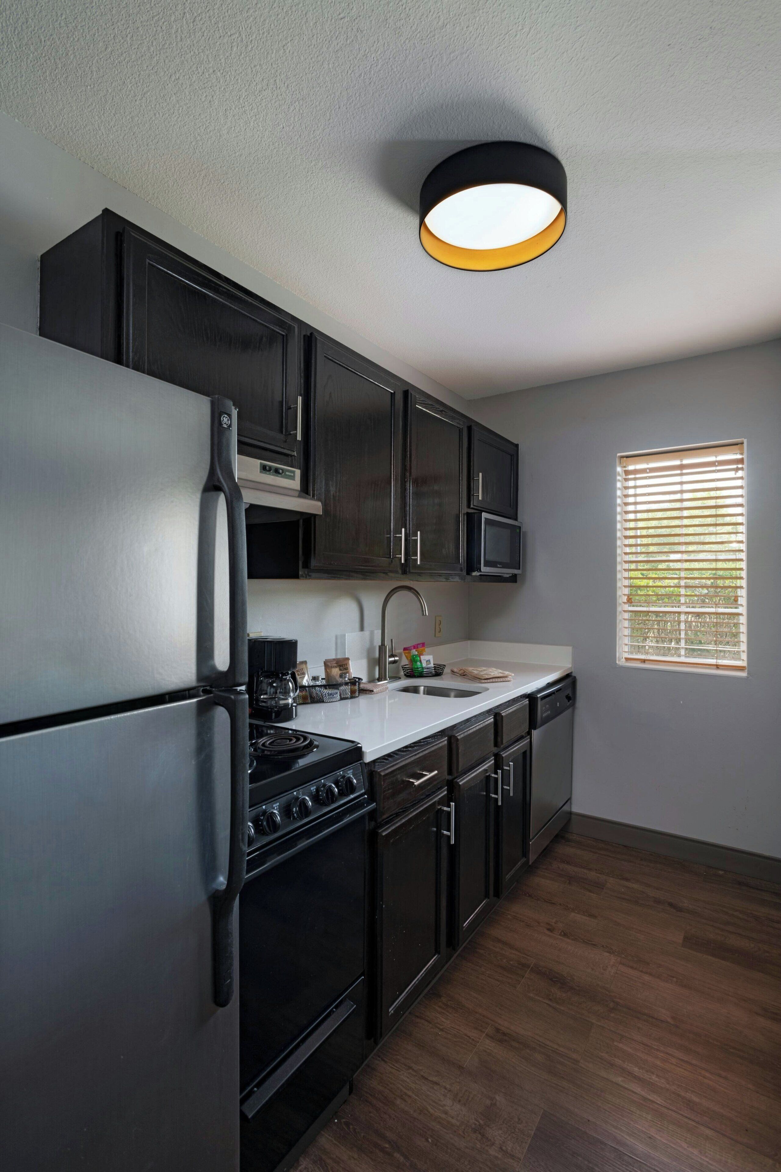 Suite, 2 Bedrooms | In-room safe, desk, iron/ironing board, free cribs/infant beds