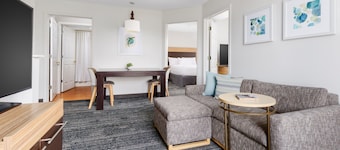 TownePlace Suites by Marriott Manchester