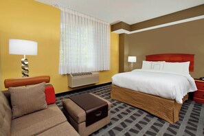 Studio, 1 grand lit et 1 canapé-lit, non-fumeur | 1 chambre, literie de qualité, bureau, rideaux d’obscurcissement
